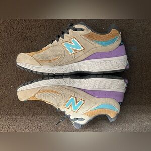 New balance 2002R